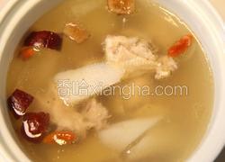 山药炖鸡汤