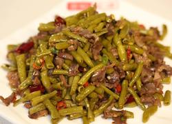 酸豆角炒鸡胗