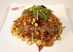 黄豆炒水疙瘩