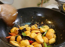 肉片口袋豆腐